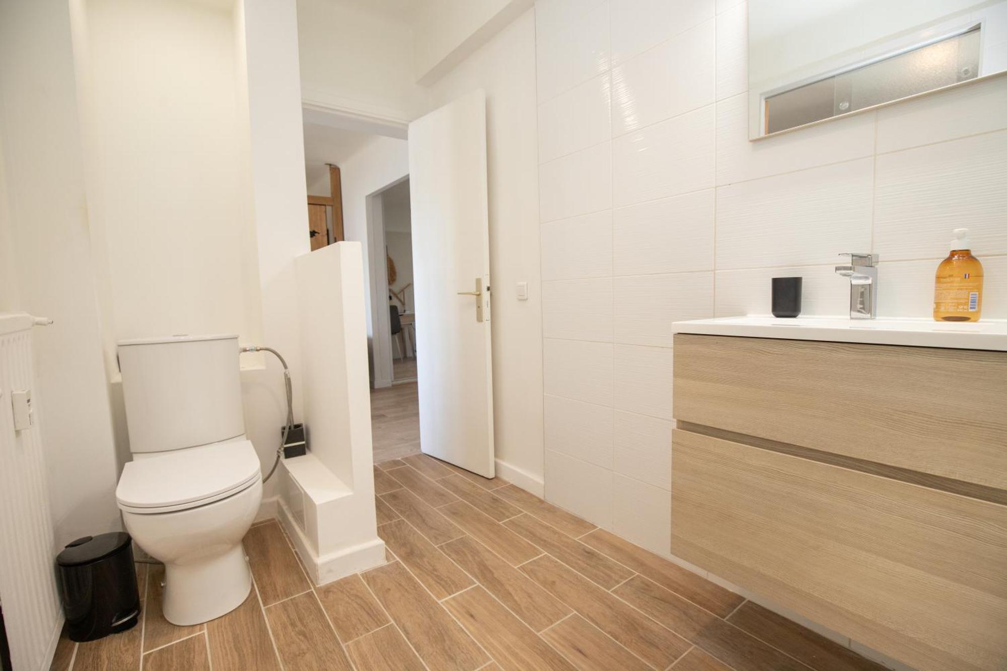Appartamento La Chic Riviera - Clim - Wifi - Croisette Cannes Esterno foto